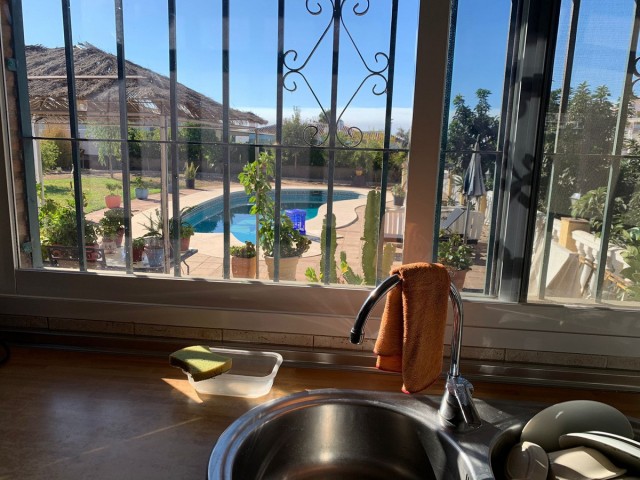 5 Bedrooms Villa in Mijas