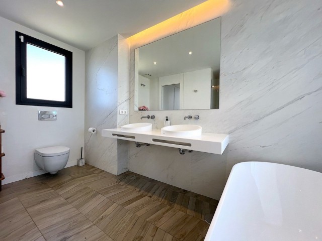 3 Slaapkamer Rijtjeshuis in Artola