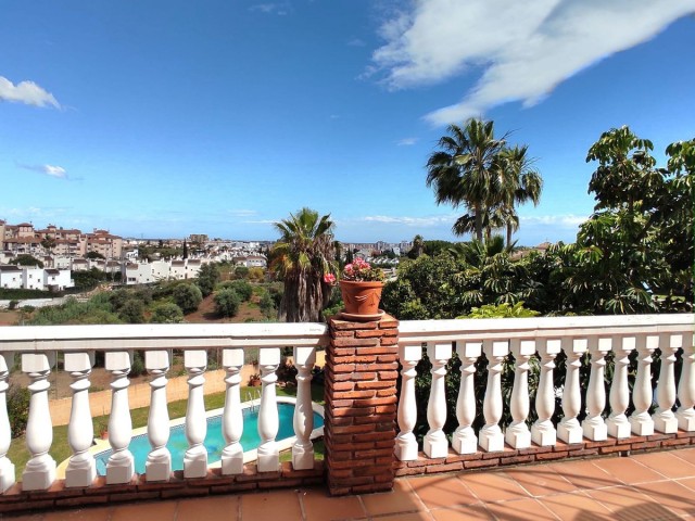 Villa, Sierrezuela, R4889188