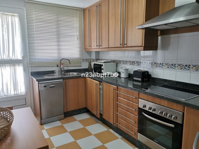 Apartamento, Aloha, R4889482