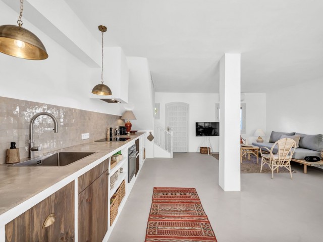 2 Bedrooms Townhouse in Marbella