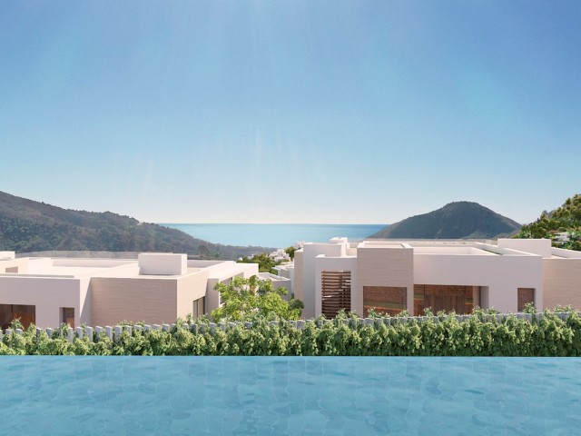 4 Bedrooms Villa in Marbella