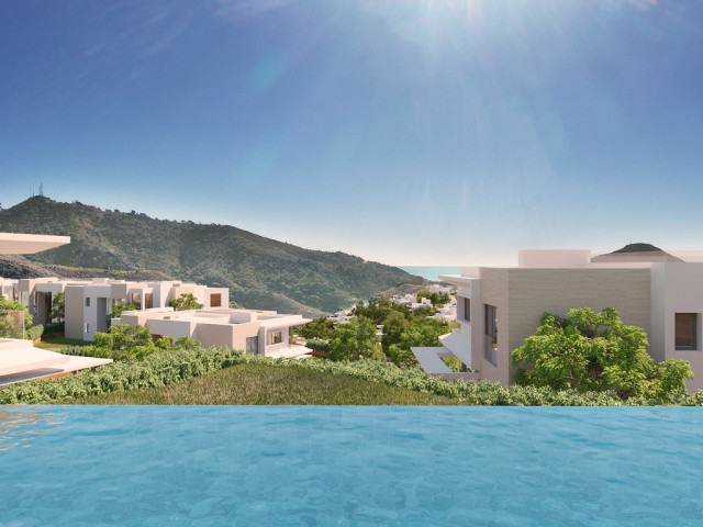 4 Bedrooms Villa in Marbella