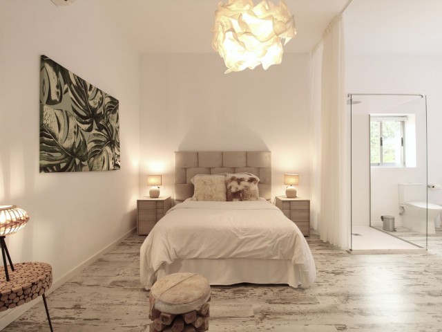 4 Bedrooms Villa in Atalaya