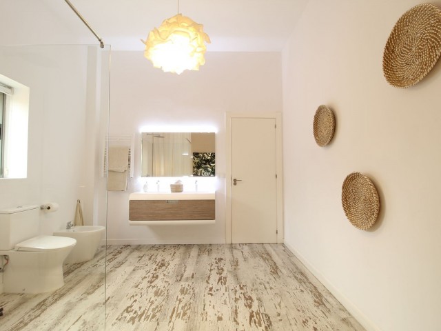 4 Bedrooms Villa in Atalaya