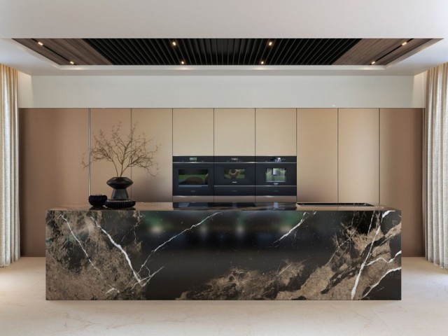 4 Bedrooms Villa in Sotogrande