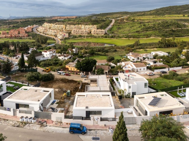 4 Bedrooms Villa in Valle Romano