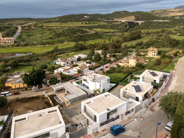4 Bedrooms Villa in Valle Romano