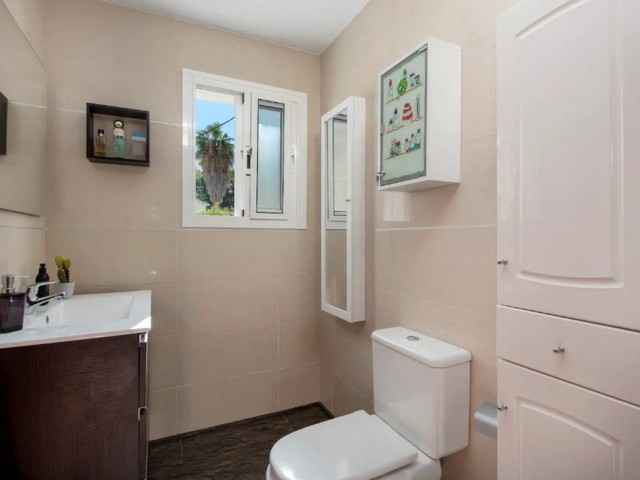 5 Bedrooms Villa in Torremolinos