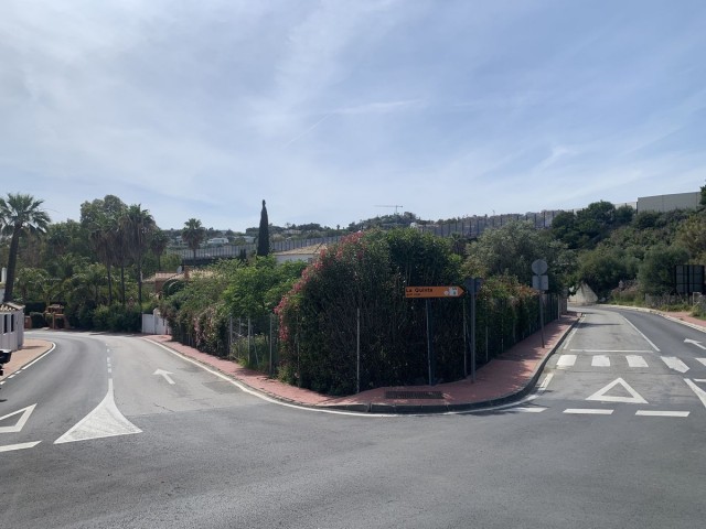  Plot in Nueva Andalucía