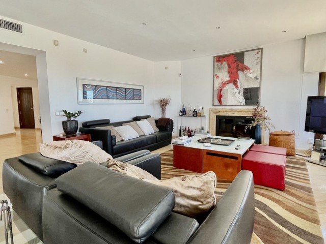 Penthouse, Rio Real, R4094857