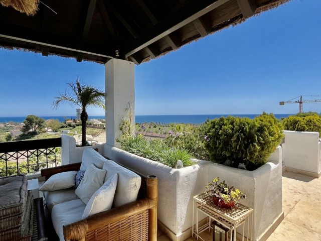 Ático con 2 Dormitorios  en Río Real