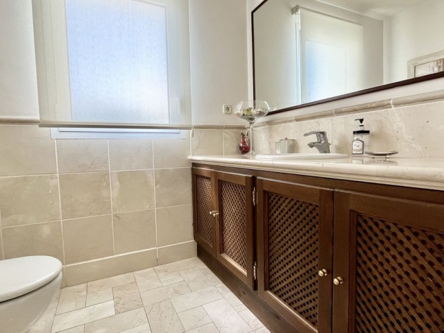 Ático con 2 Dormitorios  en Río Real