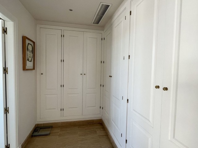 Ático con 2 Dormitorios  en Río Real