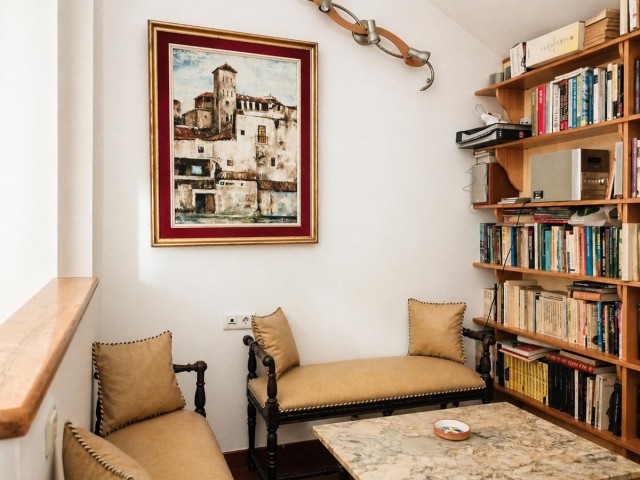 Maison mitoyenne avec 4 Chambres  à Las Lagunas
