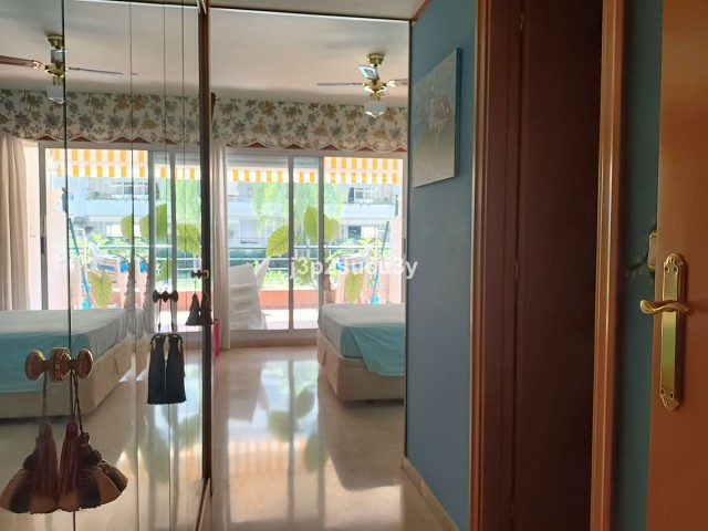 Appartement avec 3 Chambres  à Guadalmina Alta