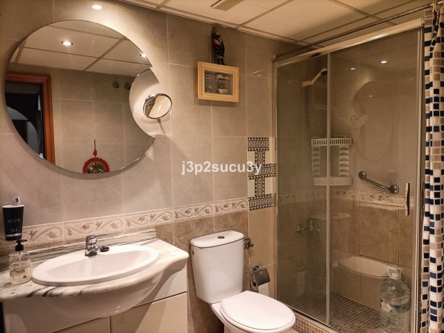 Appartement avec 3 Chambres  à Guadalmina Alta