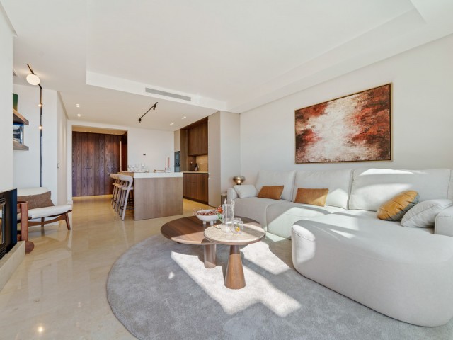 Ático con 3 Dormitorios  en Benahavís