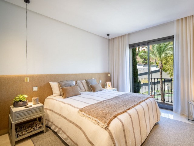 Ático con 3 Dormitorios  en Benahavís