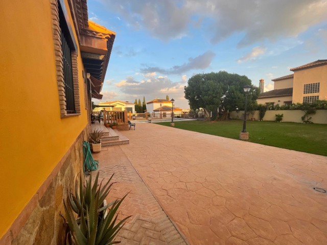 4 Schlafzimmer Villa in Mijas Costa