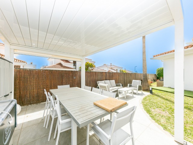 4 Bedrooms Villa in Fuengirola