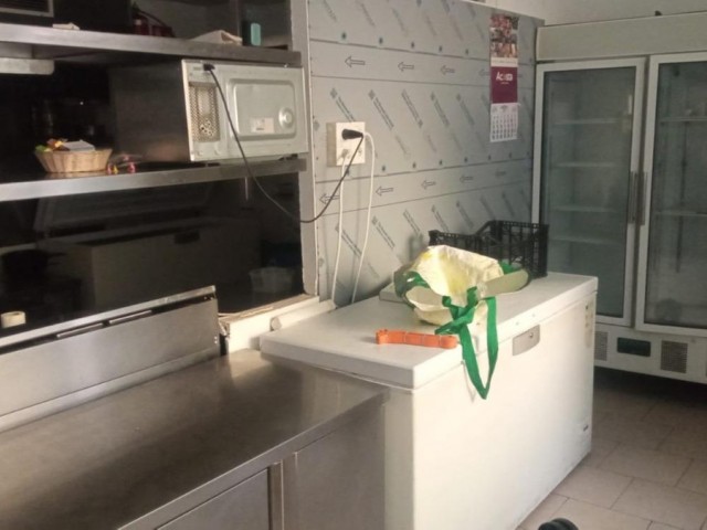 Commercial in San Pedro de Alcántara