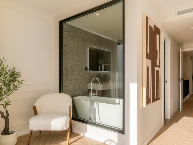 4 Bedrooms Townhouse in Nueva Andalucía