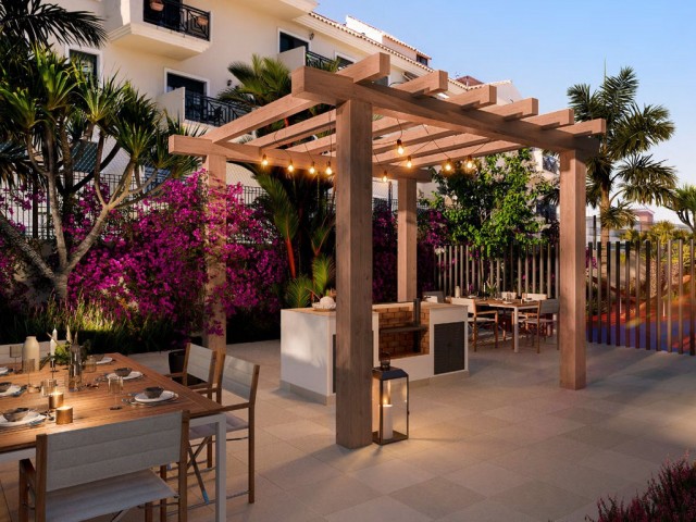 Penthouse avec 2 Chambres  à Estepona