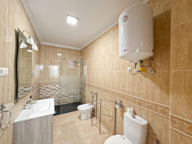 4 Schlafzimmer Apartment in Centro Histórico