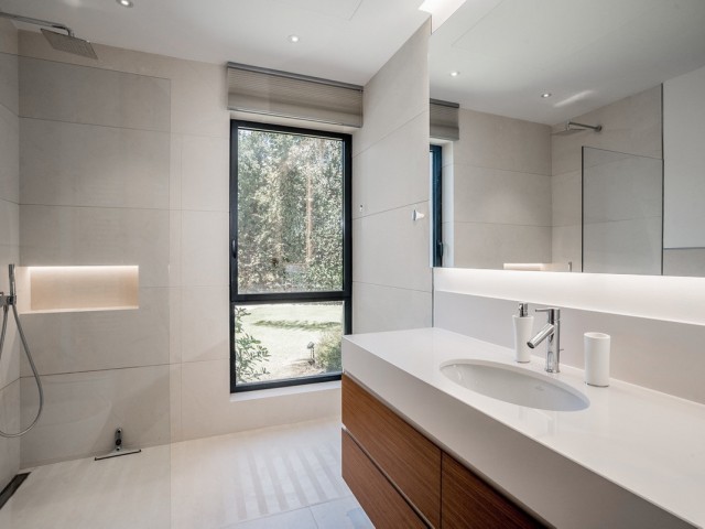 5 Bedrooms Villa in The Golden Mile
