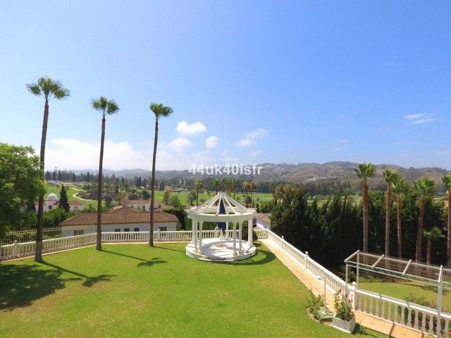 8 Makuuhuoneen Huvila Mijas Golf