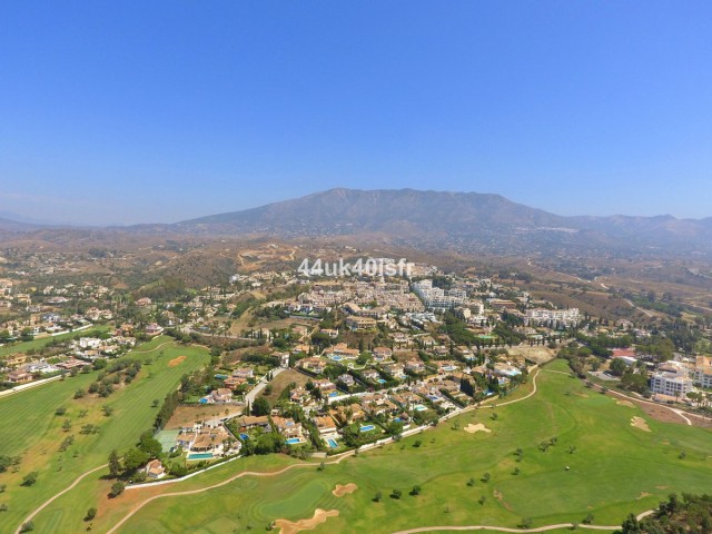 8 Makuuhuoneen Huvila Mijas Golf