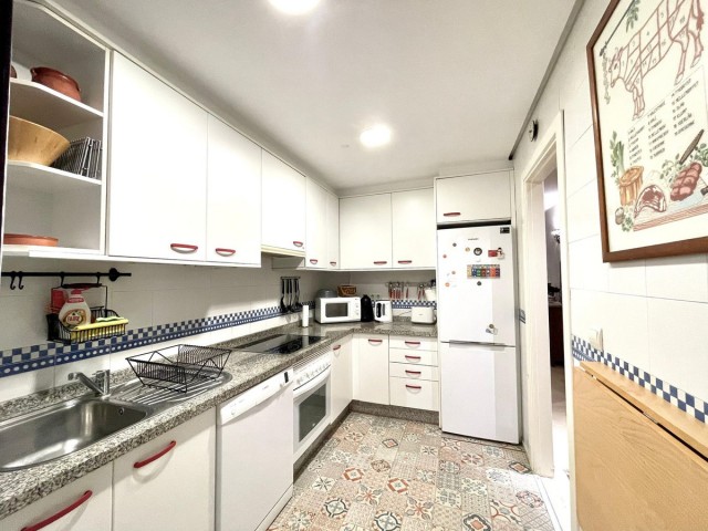 Apartment, Los Monteros, R4904122