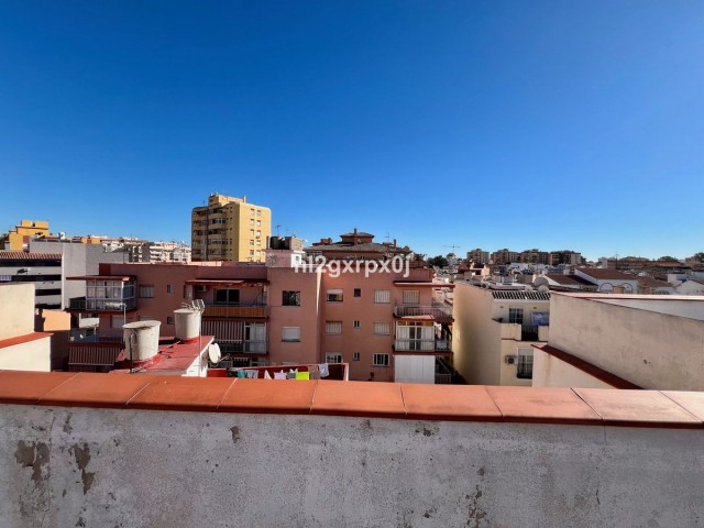 Commercial avec 15 Chambres  à Las Lagunas