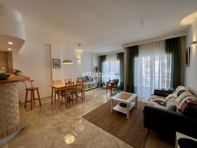 Commercial avec 15 Chambres  à Las Lagunas