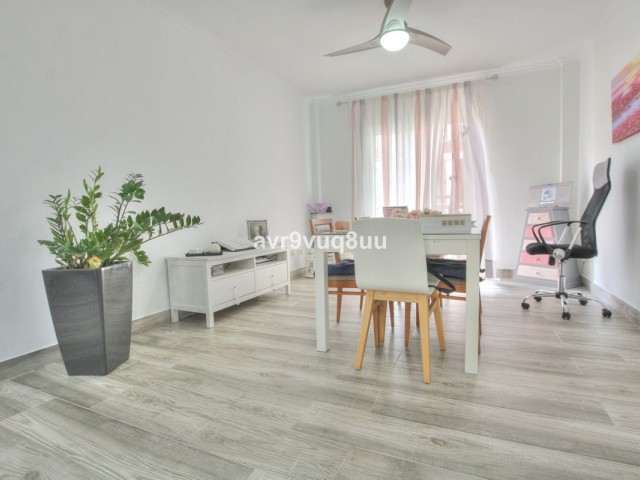 Commercieel, Las Lagunas, R4747474