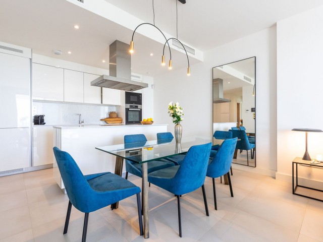 Apartamento con 2 Dormitorios  en Mijas