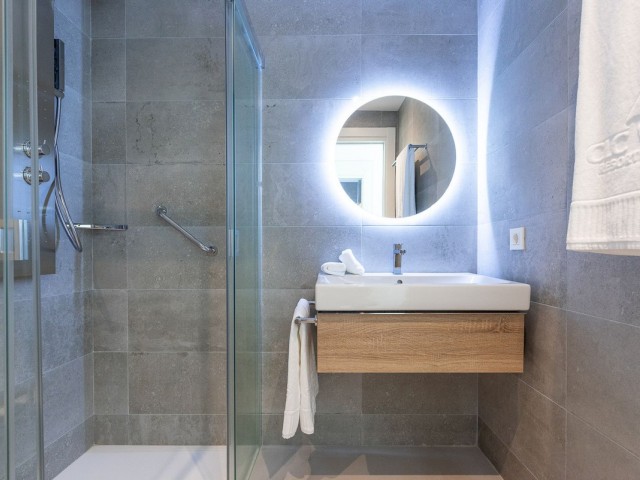 Apartamento con 2 Dormitorios  en Mijas