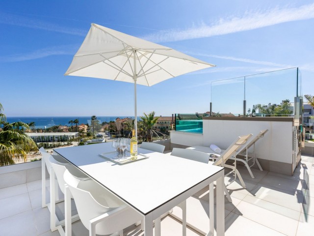 2 Bedrooms Apartment in Mijas