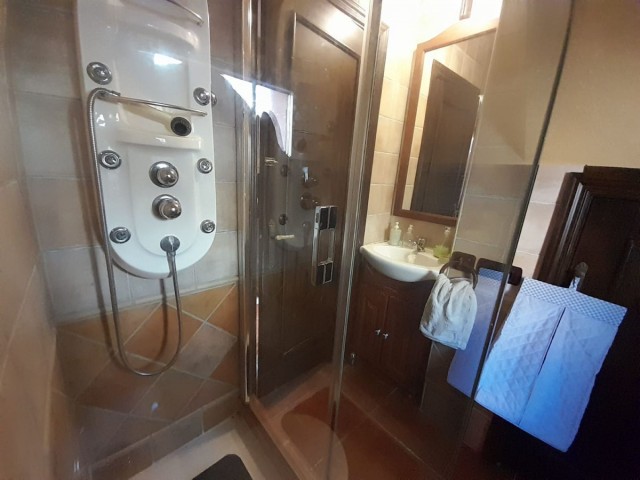 3 Slaapkamer Rijtjeshuis in Las Lagunas