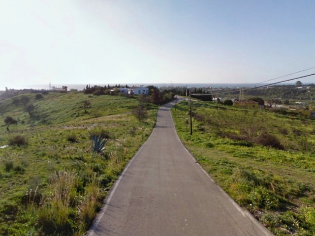  Tomt i Estepona
