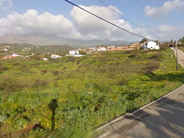  Tomt i Estepona