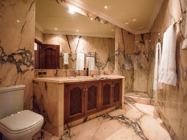 Villa con 8 Dormitorios  en La Zagaleta
