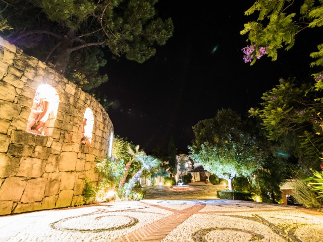 Villa con 8 Dormitorios  en La Zagaleta