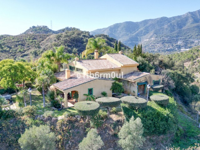 Villa, Ojén, R4913407