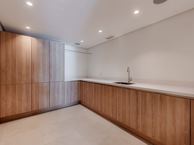 4 Bedrooms Villa in Nueva Andalucía