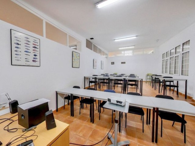 Liikekiinteistö Benalmadena