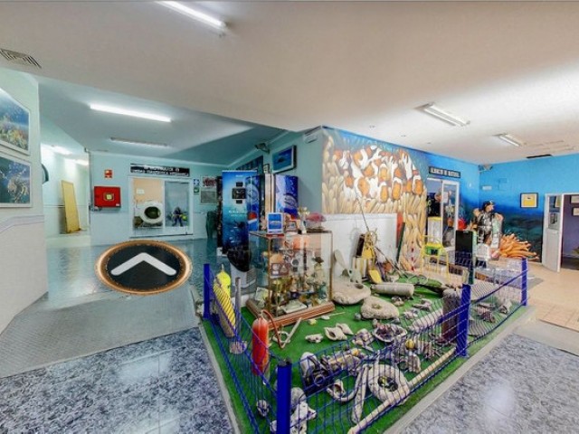 Liikekiinteistö Benalmadena