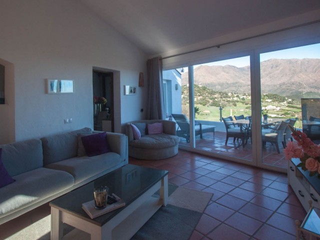 4 Bedrooms Villa in Casares