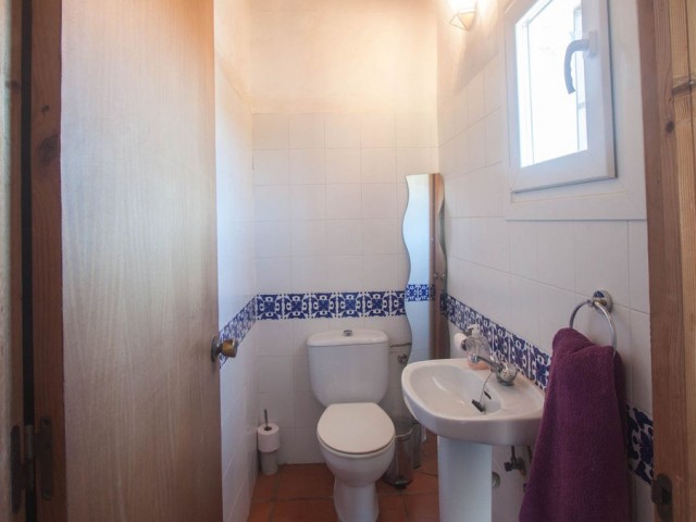 4 Bedrooms Villa in Casares